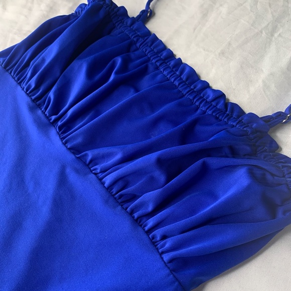 Blue top💙 - Picture 2 of 3